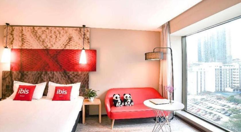 Отель Ibis Chengdu Chunxi Road Shudu Mansion Экстерьер фото
